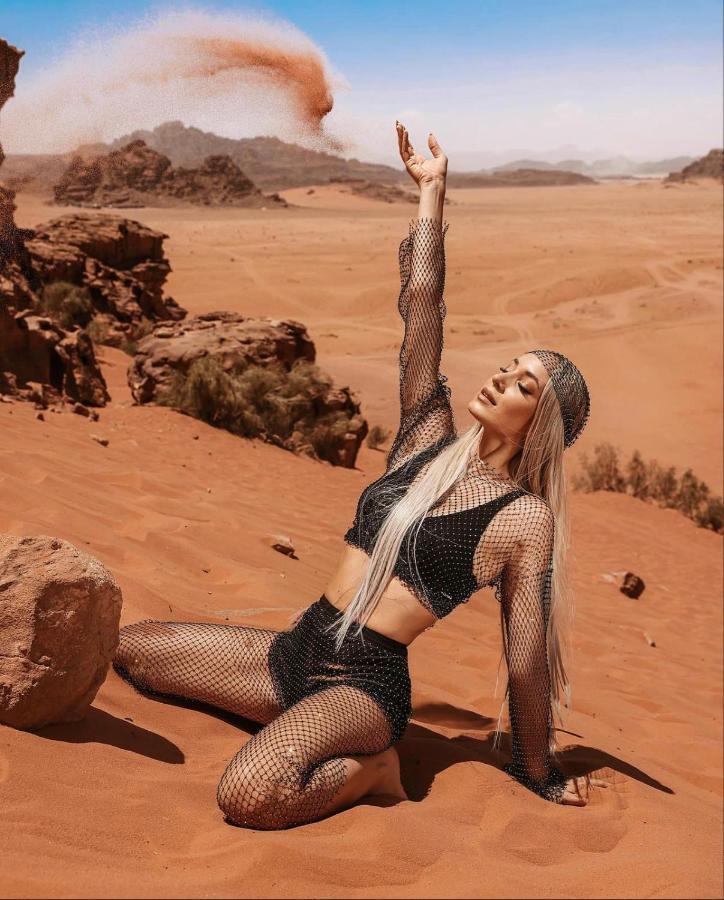 Appartamento Sun Luxury Camp &Tour Wadi Rum Esterno foto