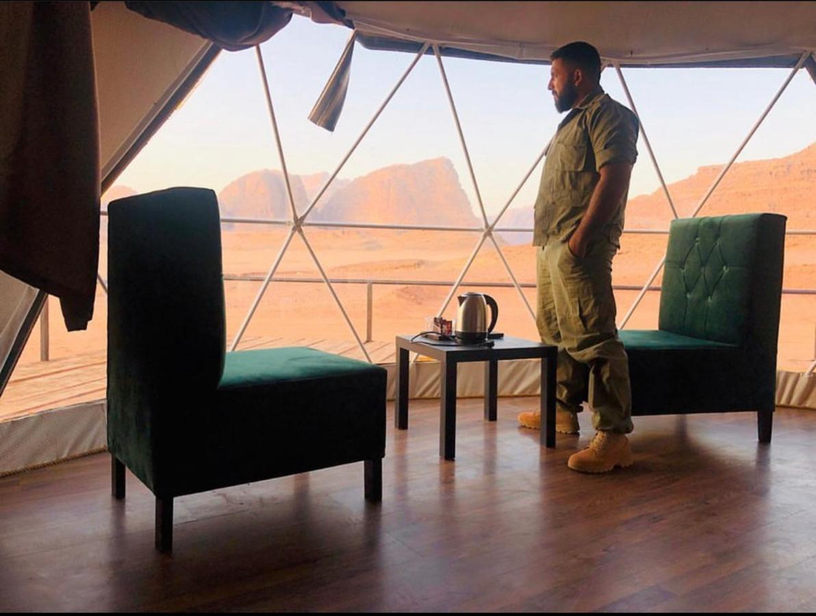 Appartamento Sun Luxury Camp &Tour Wadi Rum Esterno foto